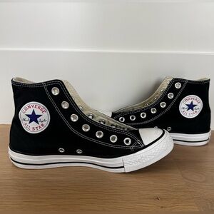 Converse Chuck Taylor High-Tops